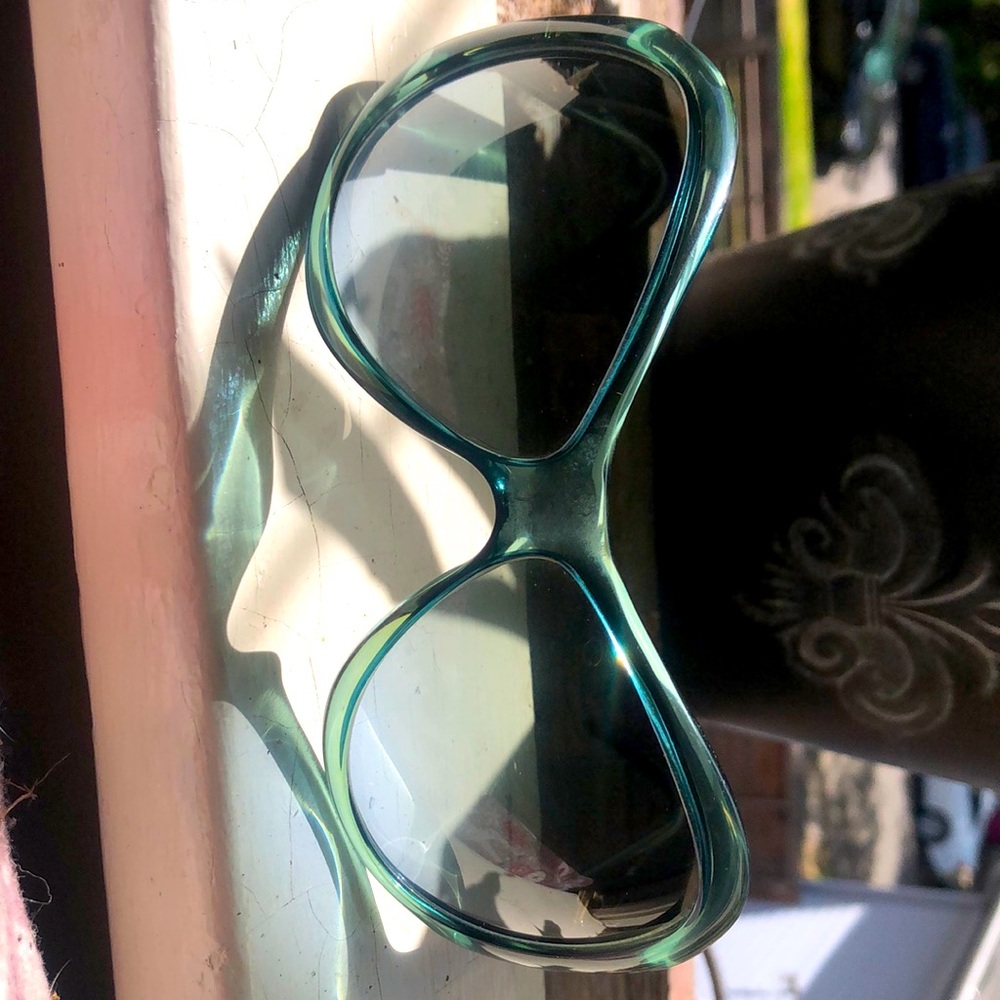 GUCCI Y2K tom ford era aqua rave bug eye sunglasses rave